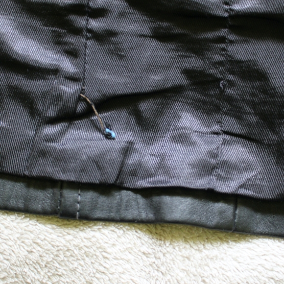 Danier | Genuine Leather Black Jacket Utility Moto - Picture 6 of 8